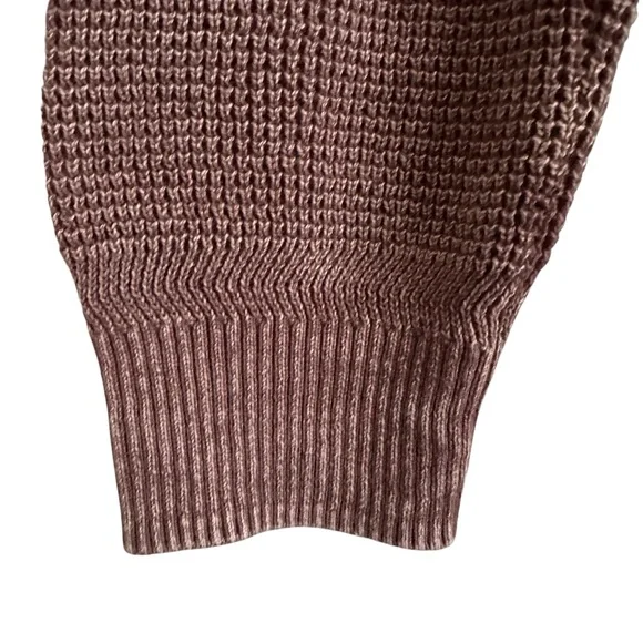 Faherty Sunwashed Plum Wine Crewneck Sweater Size Med